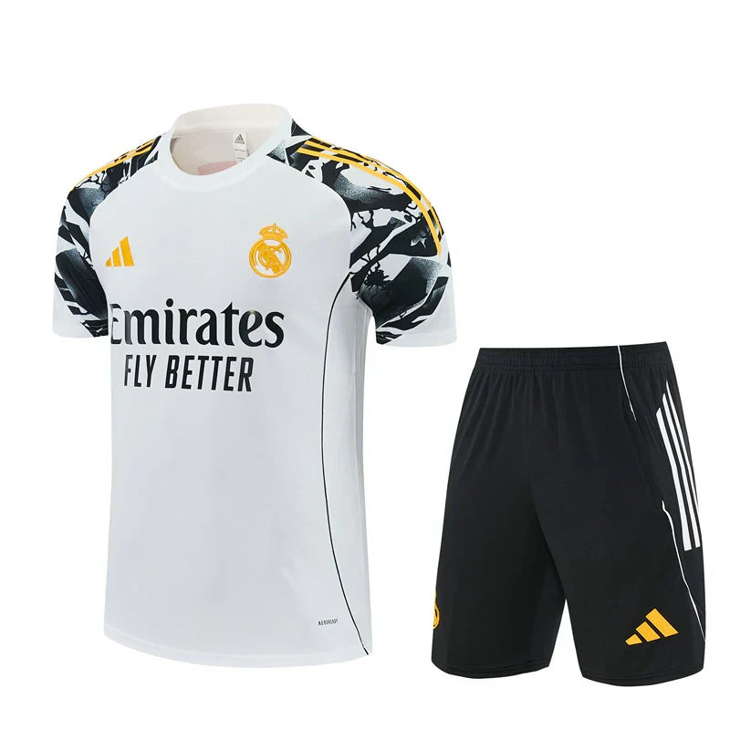 Kids Kit Real Madrid x Marvel 25/26